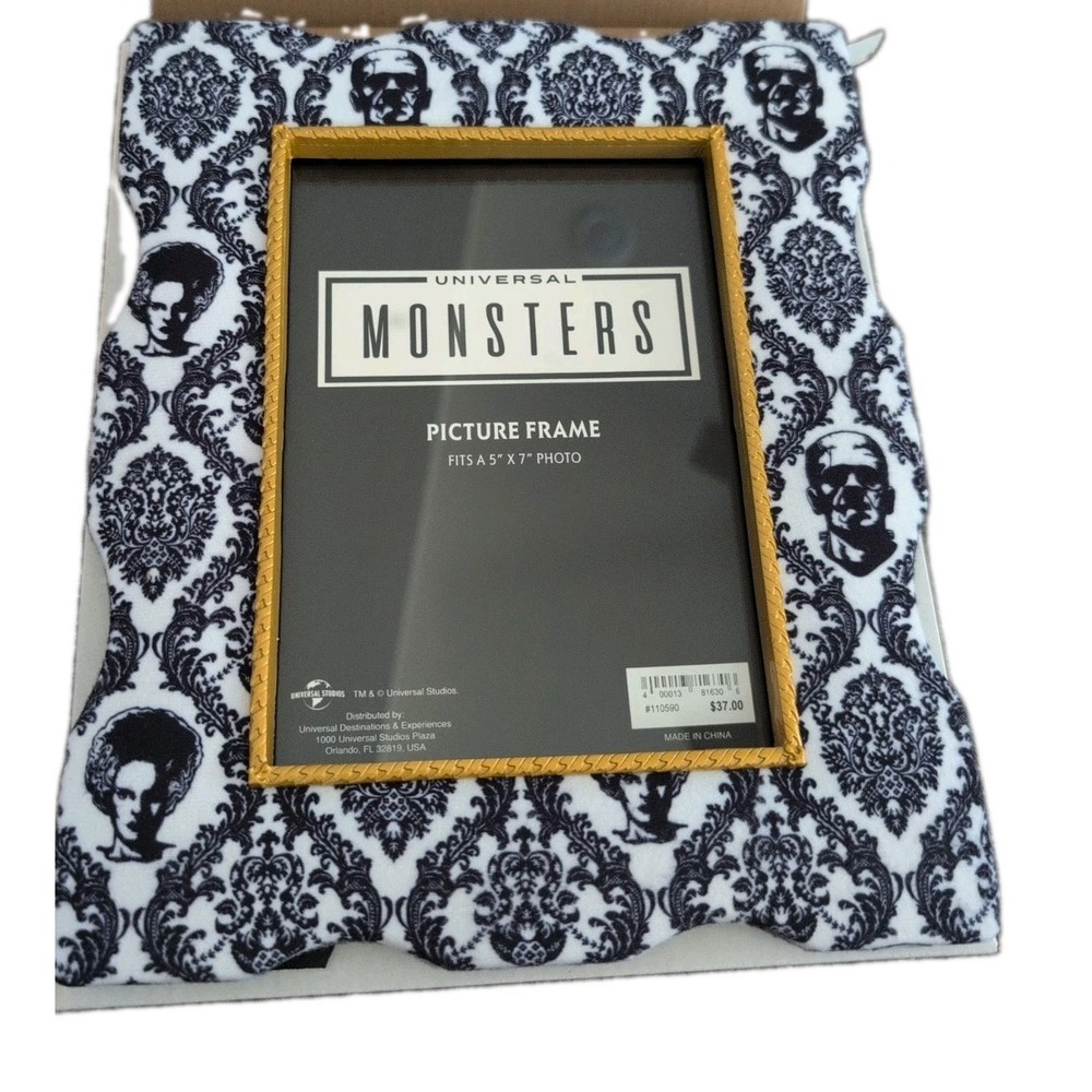 Universal Epic Universe Dark Universe Universal Monsters Floral Picture 5-7Frame